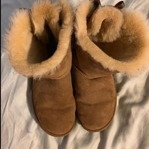 Bailey Bow Uggs